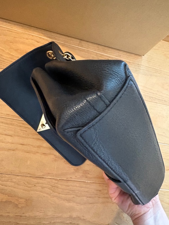 M42899（ブランドバッグ）の商品画像 - 査定依頼日：2026年4月6日 - 最高査定価格：165,000円