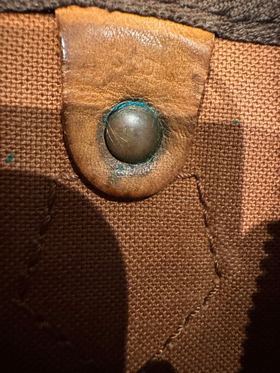 ルイヴィトン（ブランドバッグ）の商品画像 - 査定依頼日：2025年11月18日 - 最高査定価格：25,000円