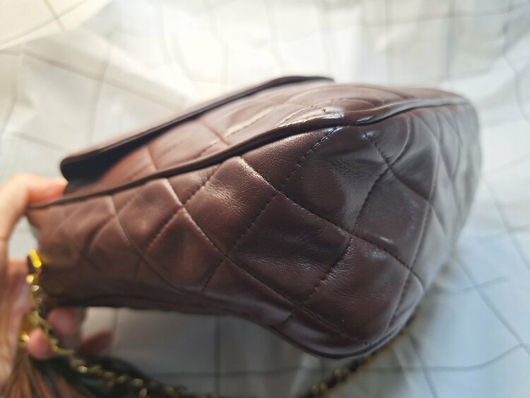 フリンジショルダーバッグ（ブランドバッグ）の商品画像 - 査定依頼日：2026年2月24日 - 最高査定価格：100,000円