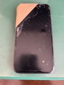 iPhone 11 Black（スマホ）の商品画像 - 査定依頼日：2026年3月1日 - 最高査定価格：100,000円