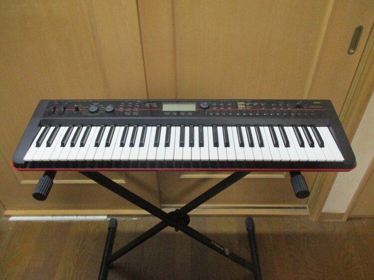 KROSS 1　６１鍵盤（ピアノ・楽器・PA機材）の商品画像 - 査定依頼日：2026年4月6日 - 最高査定価格：22,000円