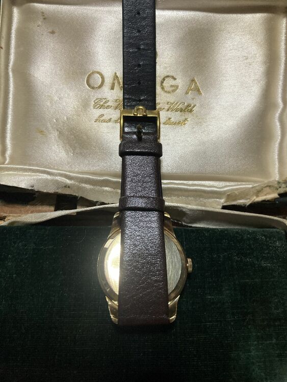 オメガ その他 CAL420　１４（高級時計）の商品画像 - 査定依頼日：2025年10月4日 - 最高査定価格：200,000円