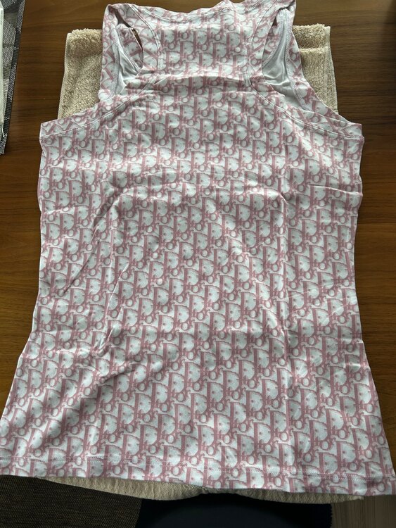 洋服（古着・ファッション）の商品画像 - 査定依頼日：2025年3月28日 - 最高査定価格：25,000円