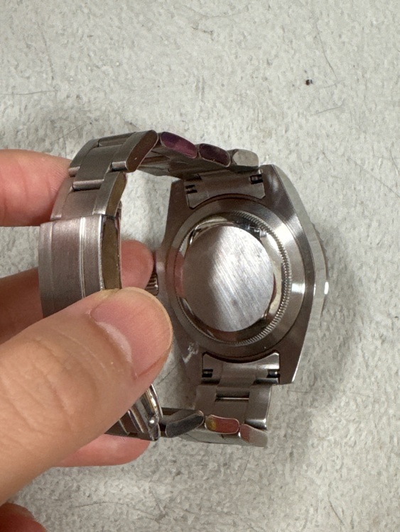 ロレックス サブマリーナー （高級時計）の商品画像 - 査定依頼日：2025年10月31日 - 最高査定価格：2,050,000円