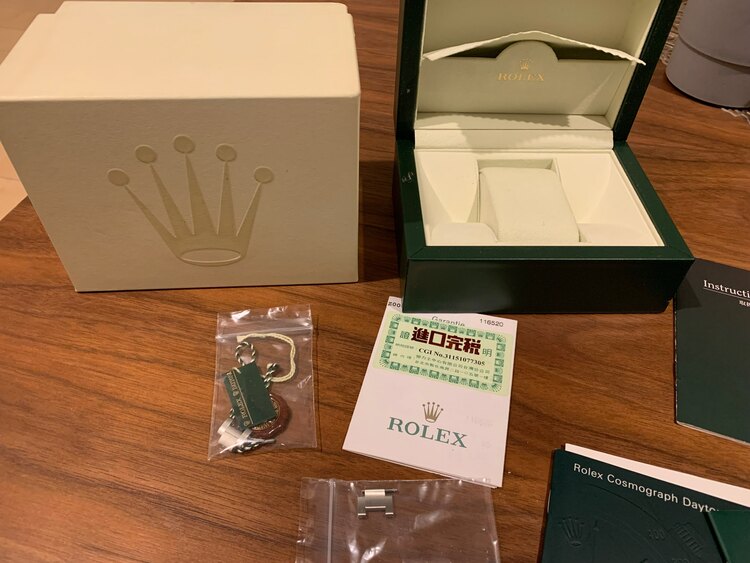 ロレックス　デイトナ（高級時計）の商品画像 - 査定依頼日：2024年12月24日 - 最高査定価格：2,900,000円
