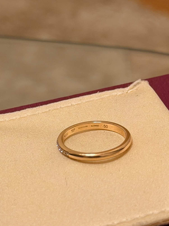 ブルガリハーフエタニティ（金・貴金属）の商品画像 - 査定依頼日：2026年4月6日 - 最高査定価格：110,000円