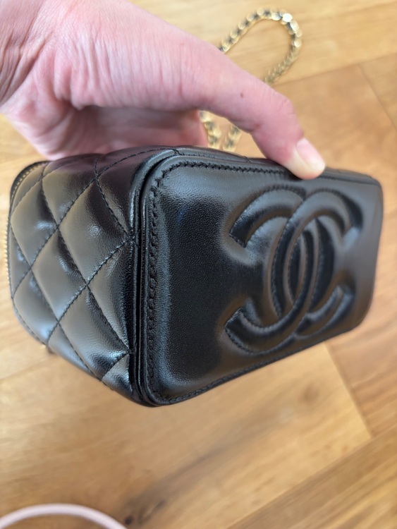 バニティ（ブランドバッグ）の商品画像 - 査定依頼日：2025年10月2日 - 最高査定価格：360,000円