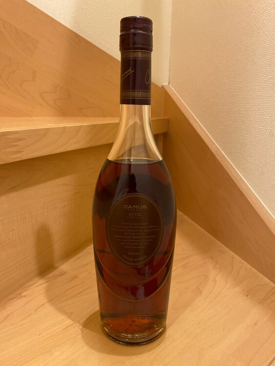 CAMUS（お酒）の商品画像 - 査定依頼日：2025年1月17日 - 最高査定価格：1,100円
