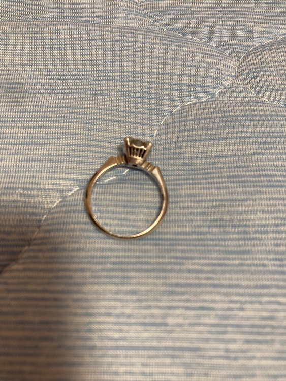 結婚指輪（金・貴金属）の商品画像 - 査定依頼日：2026年10月9日 - 最高査定価格：150,000円