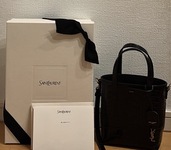 イブサンローラン  （ブランドバッグ）の商品画像 - 査定依頼日：2026年3月3日 - 最高査定価格：100,000円