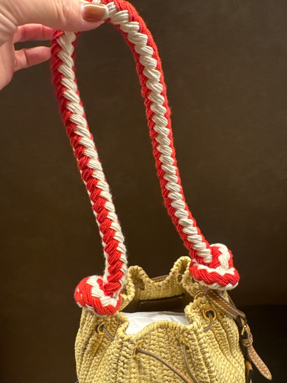 プラダ  （ブランドバッグ）の商品画像 - 査定依頼日：2026年3月26日 - 最高査定価格：170,000円