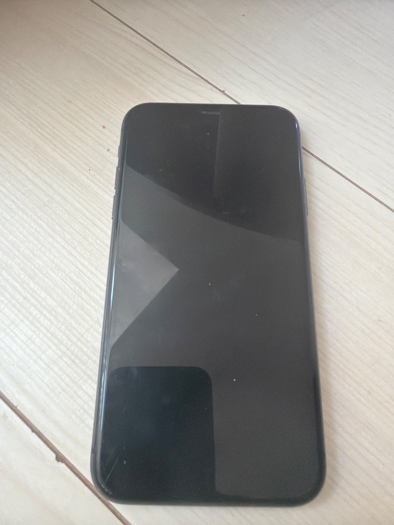 iPhone iPhone11 128GB SIMフリー（スマホ）の商品画像 - 査定依頼日：2026年6月1日 - 最高査定価格：21,000円