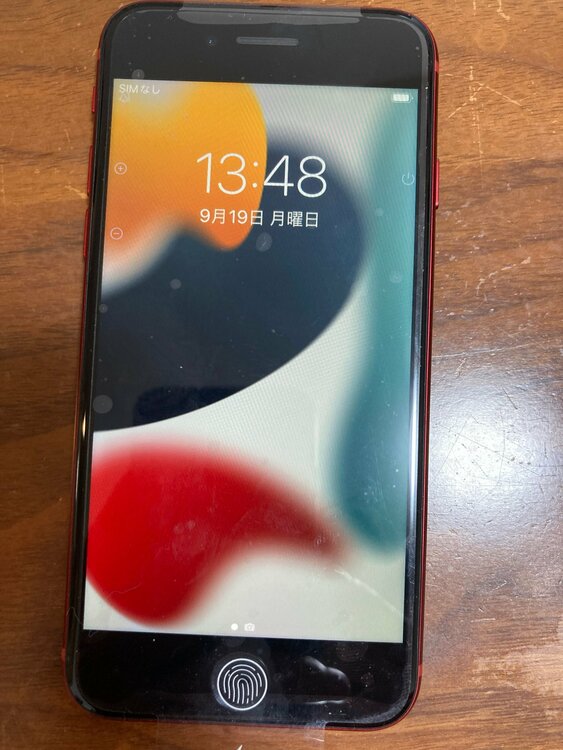 iPhone iPhone SE (第 3 世代) 128GB au（スマホ）の商品画像 - 査定依頼日：2026年10月3日 - 最高査定価格：25,500円