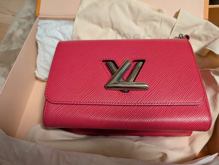 ルイヴィトン エピ （ブランドバッグ）の商品画像 - 査定依頼日：2025年4月29日 - 最高査定価格：180,000円