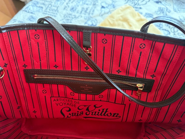 ネファーブルMM（ブランドバッグ）の商品画像 - 査定依頼日：2025年9月24日 - 最高査定価格：150,000円