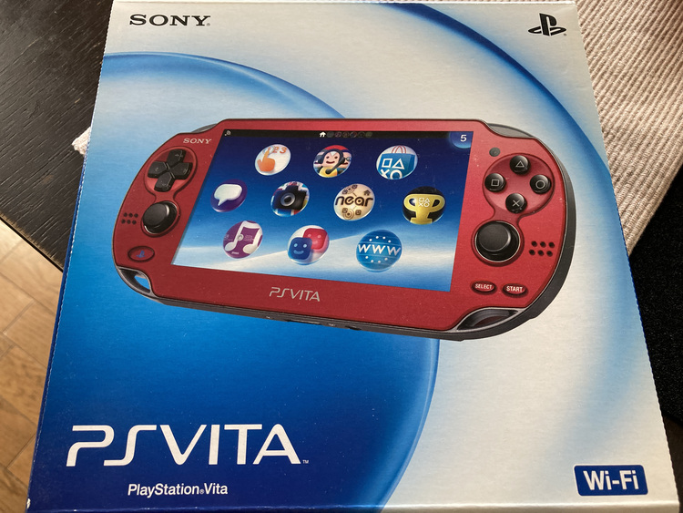 プレステVita PCH-1000（ゲーム機本体・ゲームソフト）の商品画像 - 査定依頼日：2022年4月17日 - 最高査定価格：6,000円