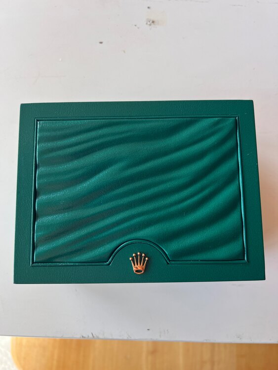 ロレックス デイトジャスト 116200ブラウンフラワー（高級時計）の商品画像 - 査定依頼日：2025年2月21日 - 最高査定価格：1,000,000円