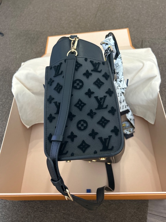 ルイヴィトン ルイヴィトン(その他) （ブランドバッグ）の商品画像 - 査定依頼日：2025年6月8日 - 最高査定価格：300,000円