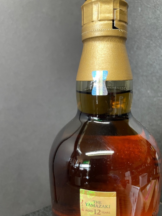 山崎12年　正規　未開封（お酒）の商品画像 - 査定依頼日：2025年9月18日 - 最高査定価格：108,600円