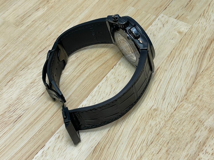 アエロフュージョン ブラックマジック（高級時計）の商品画像 - 査定依頼日：2025年3月23日 - 最高査定価格：1,150,000円