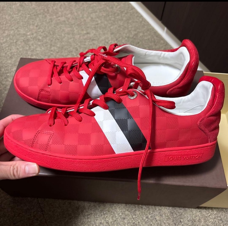 フロントロウスニーカー（古着・ファッション）の商品画像 - 査定依頼日：2025年11月30日 - 最高査定価格：20,000円