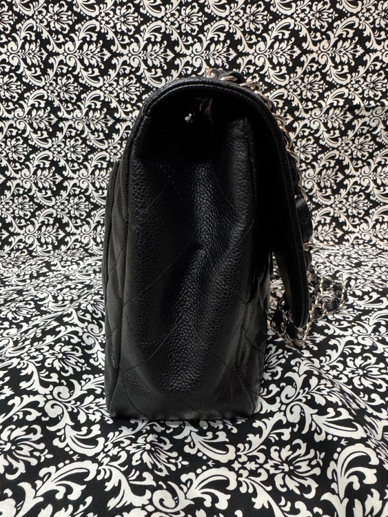 シャネル　デカマトラッセ　キャビアスキン（ブランドバッグ）の商品画像 - 査定依頼日：2025年12月8日 - 最高査定価格：600,000円