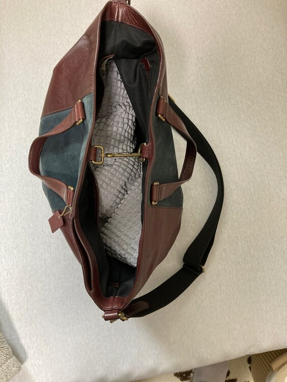 その他 コーチ （ブランドバッグ）の商品画像 - 査定依頼日：2025年3月31日 - 最高査定価格：3,000円