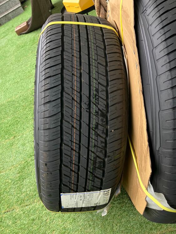 ランクル250　純正タイヤ（カー用品）の商品画像 - 査定依頼日：2025年9月25日 - 最高査定価格：55,000円