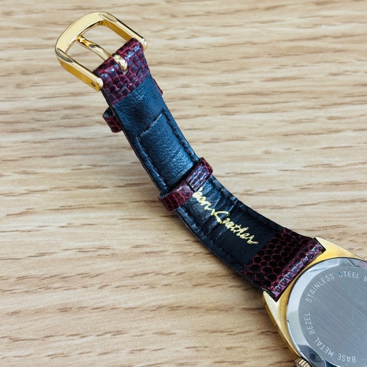 手巻き1970'sデッドストック品（高級時計）の商品画像 - 査定依頼日：2025年6月25日 - 最高査定価格：20,000円