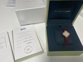 スウィートアルハンブラウォッチ（ヴァン クリーフ＆アーペル）の商品画像 - 美品 - 査定完了日：2025.01.18 - 最高査定価格：800,000円