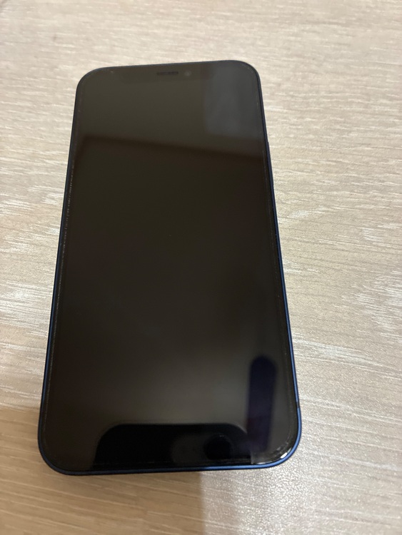 A2398（スマホ）の商品画像 - 査定依頼日：2025年9月21日 - 最高査定価格：22,000円