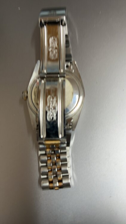 ロレックス デイトジャスト （高級時計）の商品画像 - 査定依頼日：2025年4月30日 - 最高査定価格：725,000円