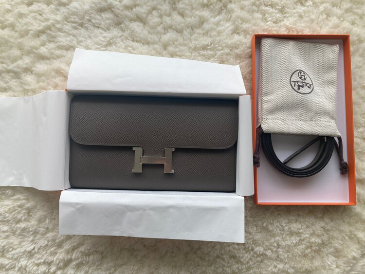 コンスタンストゥーゴー（ブランドバッグ）の商品画像 - 査定依頼日：2025年5月25日 - 最高査定価格：950,000円