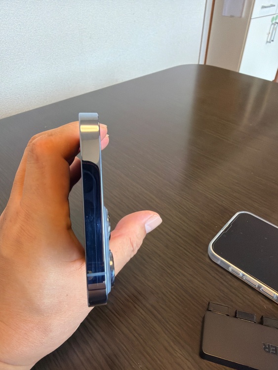 iPhone 13 promax docomo（スマホ）の商品画像 - 査定依頼日：2026年6月9日 - 最高査定価格：60,000円