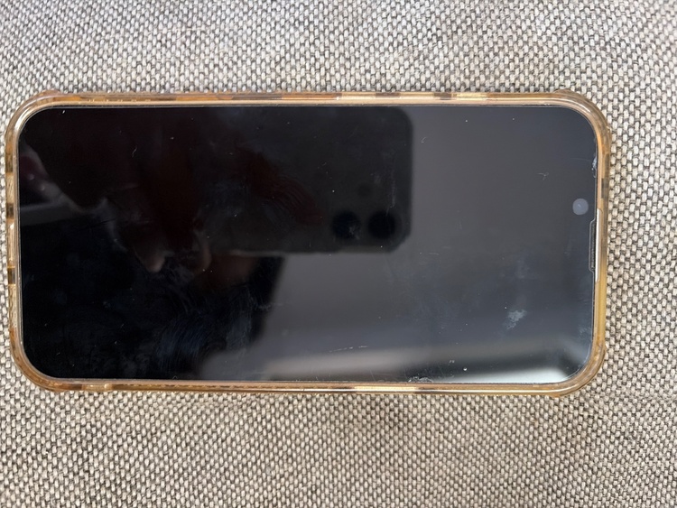 iPhone iPhone 13 128GB Softbank（スマホ）の商品画像 - 査定依頼日：2026年9月25日 - 最高査定価格：39,500円