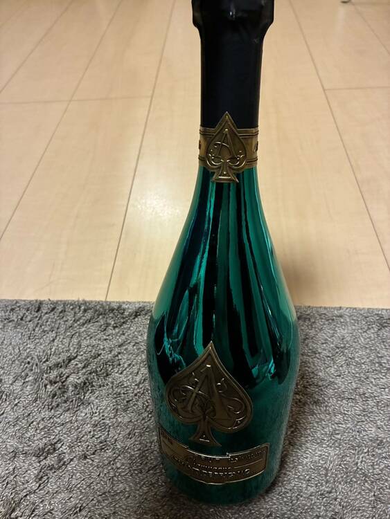 アルマンドグリーン（お酒）の商品画像 - 査定依頼日：2026年2月5日 - 最高査定価格：36,000円