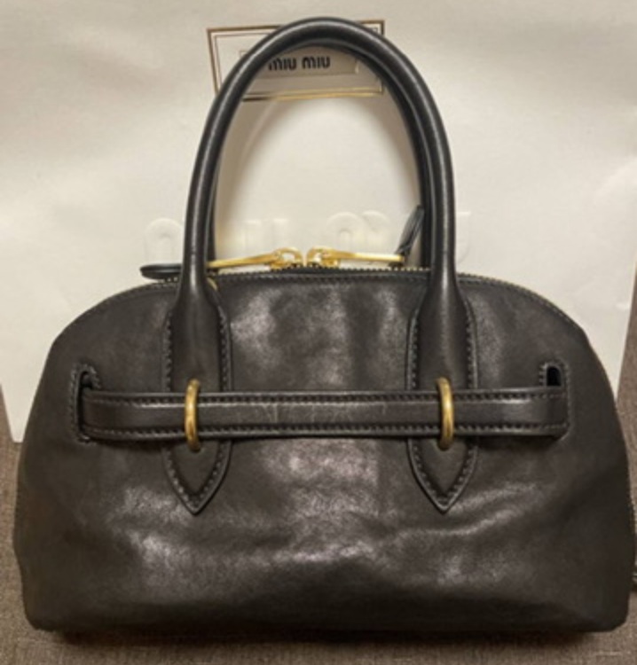 ミュウミュウ アバンチュール 2wayハンドバッグ（ブランドバッグ）の商品画像 - 査定依頼日：2025年10月1日 - 最高査定価格：280,000円