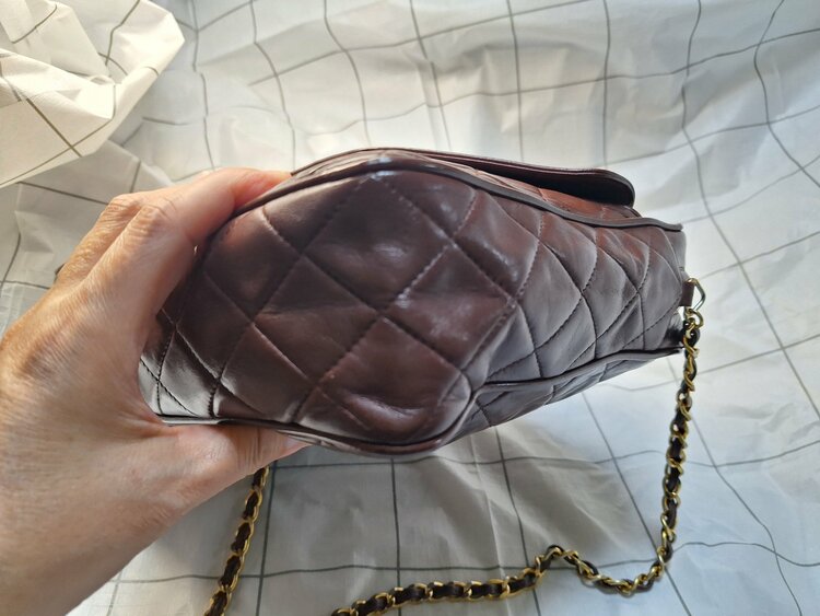 フリンジショルダーバッグ（ブランドバッグ）の商品画像 - 査定依頼日：2026年2月24日 - 最高査定価格：100,000円