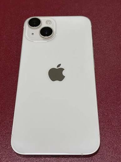 iPhone１６（スマホ）の商品画像 - 査定依頼日：2026年8月6日 - 最高査定価格：70,000円