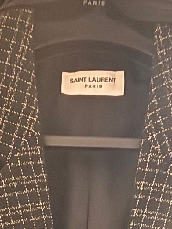 イブサンローラン  （ブランドバッグ）の商品画像 - 査定依頼日：2025年12月23日 - 最高査定価格：20,000円