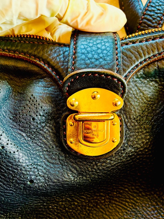 マヒナ XS ショルダーバッグ（ブランドバッグ）の商品画像 - 査定依頼日：2025年8月3日 - 最高査定価格：80,000円