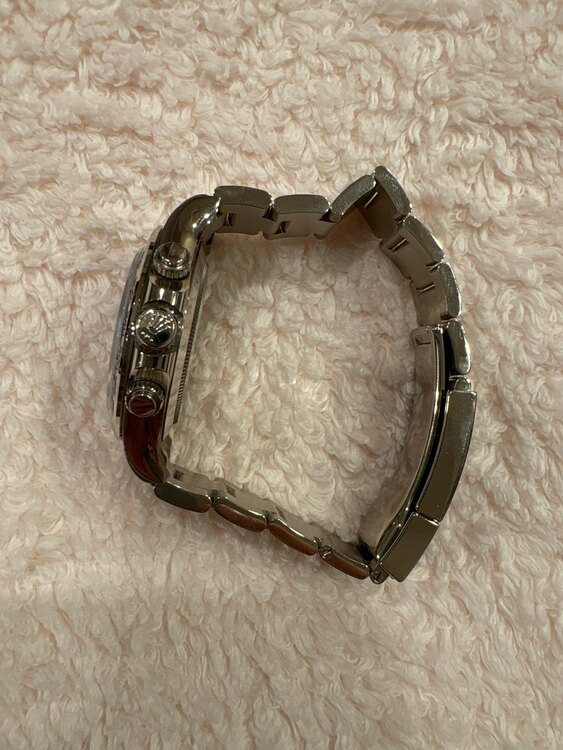 ロレックスデイトナ（高級時計）の商品画像 - 査定依頼日：2024年12月28日 - 最高査定価格：5,250,000円