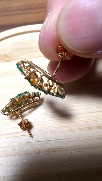 エメラルドピアス（金・貴金属）の商品画像 - 査定依頼日：2025年7月10日 - 最高査定価格：45,000円