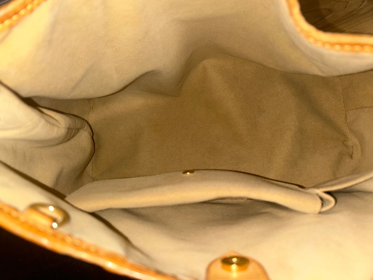 ルイヴィトン モノグラム （ブランドバッグ）の商品画像 - 査定依頼日：2026年2月19日 - 最高査定価格：100,000円