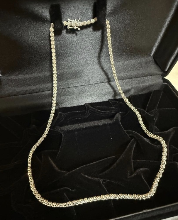 K18WG 5.50ct（宝石）の商品画像 - 査定依頼日：2026年9月5日 - 最高査定価格：350,000円