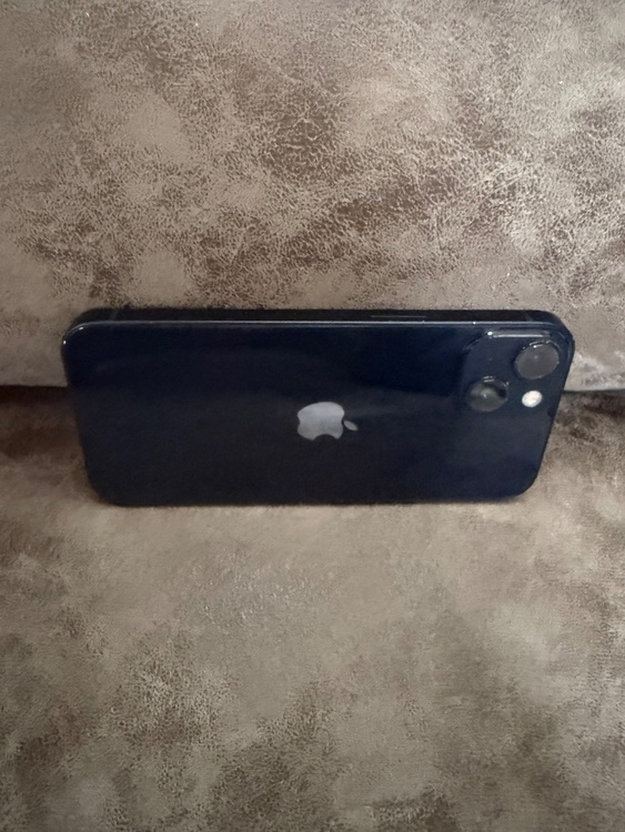 iPhone 13 128GB docomo（スマホ）の商品画像 - 査定依頼日：2026年3月16日 - 最高査定価格：36,000円