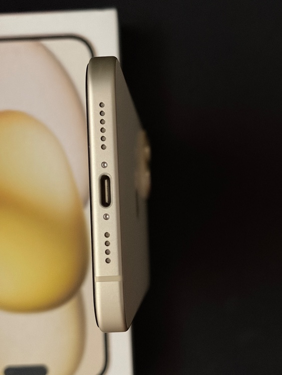 iPhone 15 Plus 128GB SIMフリー（スマホ）の商品画像 - 査定依頼日：2026年3月9日 - 最高査定価格：63,000円