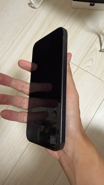 iPhone15Pro MAX256GB（スマホ）の商品画像 - 査定依頼日：2026年9月21日 - 最高査定価格：107,500円