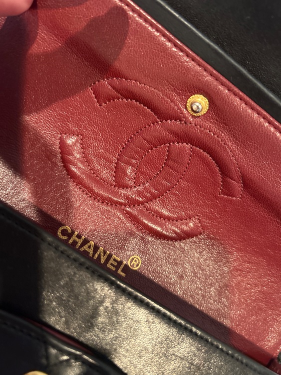 CHANELマトラッセ Wフラップチェーンバック（ブランドバッグ）の商品画像 - 査定依頼日：2025年10月28日 - 最高査定価格：450,000円