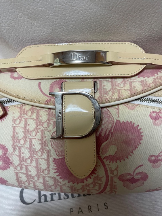 ディオール  （ブランドバッグ）の商品画像 - 査定依頼日：2025年10月3日 - 最高査定価格：60,000円